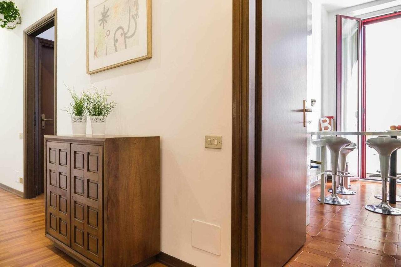 Ferienwohnung Ma08A Beautiful Flat With Terrace In Pta Nuova Mailand Exterior foto